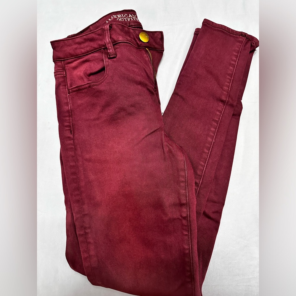 AE Skinny Jeans Maroon Size 4R